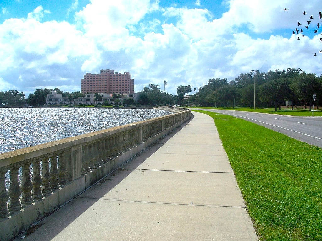 Christopher Roach Tampa Bayshore Blvd l Christopher Roach Tampa Bayshore Blvd looking south